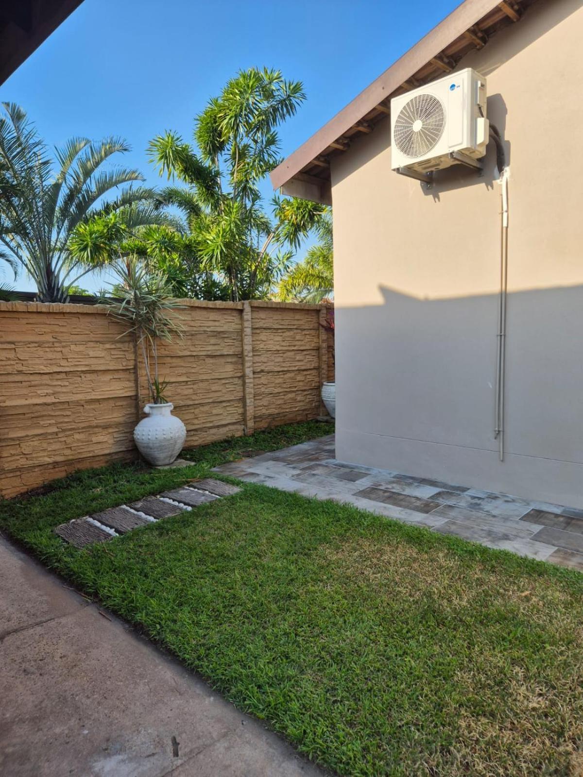 Weaver's Corner Apartment Richards Bay