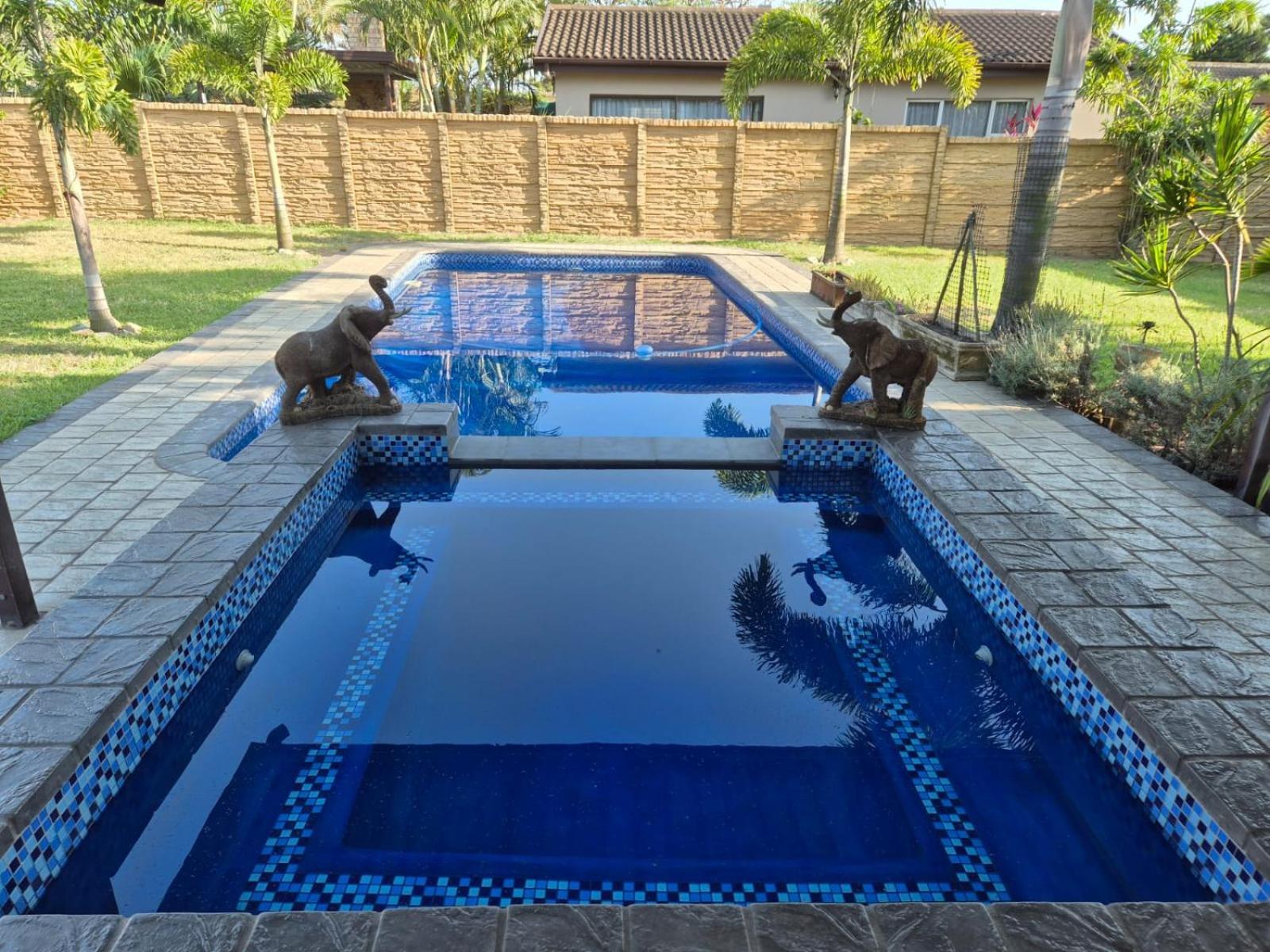 Apartment Weaver's Corner Richards Bay